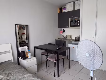 studio rue des fleurs villeurbanne