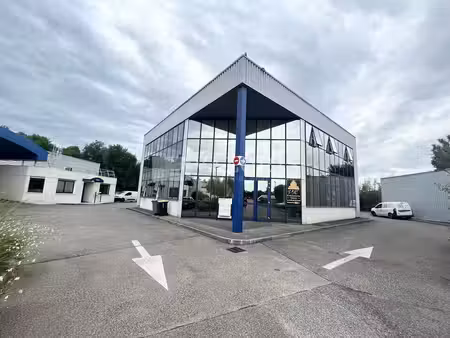 location bureaux saint-genis-laval 69230 126m²