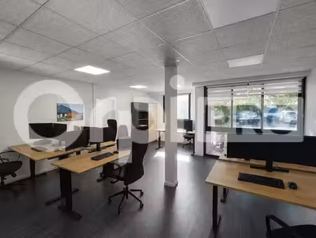 location bureaux saint-nazaire 44600 50m²