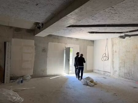 location commerce noisy le grand 93160 120m²