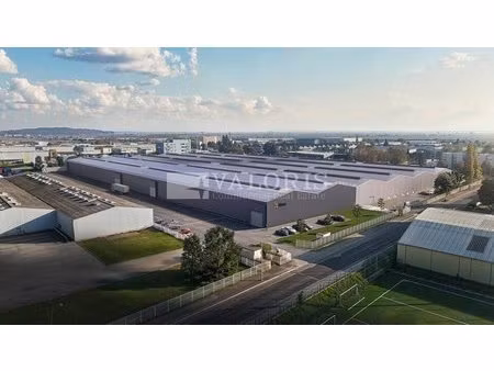 location entrepôt meyzieu 69330 2000m² à 5395m²