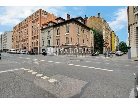 location local d’activités lyon 7 69007 372m²