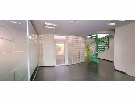 raon l'etape local commercial 217.00m²