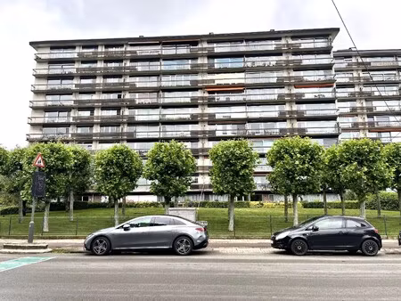 comfortabel 2-slpk appartement met terras en autostaanplaats