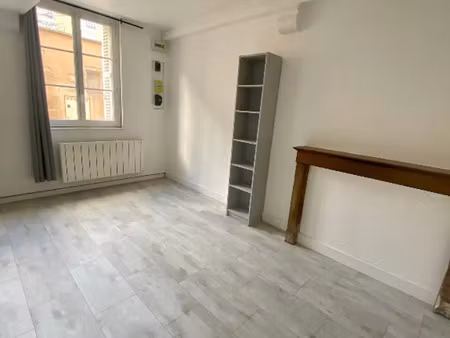 dijon - appartement 1 pièce à louer - 36m2 - 395 € cc - réf: cb-dij-44 - bourse immobilièr