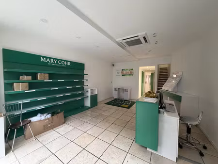 vente local commercial 170m2 grenoble 38000 - 215000 € - surface privée
