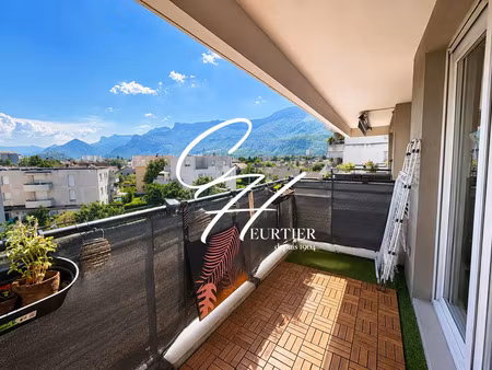 vente appartement 2 pièces 42m2 échirolles 38130 - 104000 € - surface privée