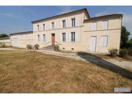 vente maison 10 pièces 260m2 bougneau 17800 - 367500 € - surface privée