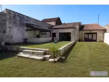 vente maison pons 17800 - - surface privée