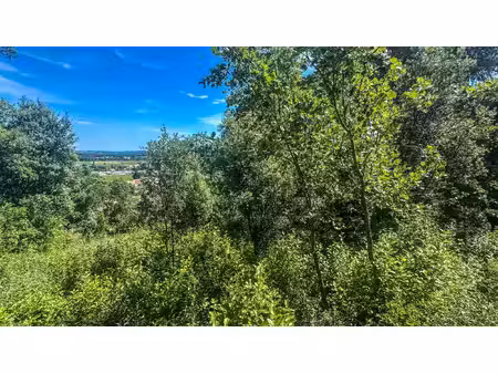 sur les hauteurs  magnifique terrain constructible
