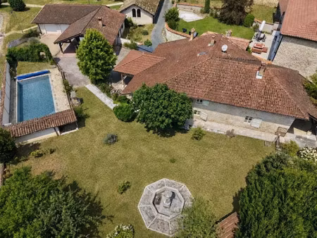 vente maison 6 pièces 256 m² à meillonnas (01370)  399 000 €
