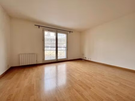location appartement 2 pièces 47m² paris 19ème