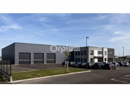 vente bureaux 1 200 m²