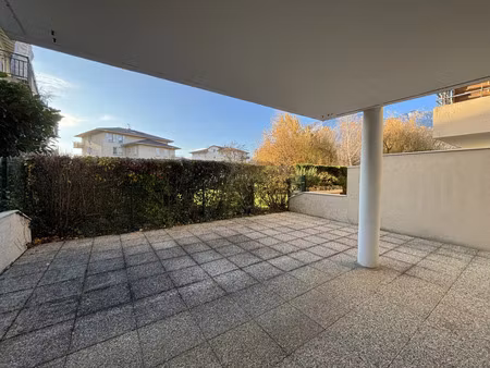 location appartement 2 pièces 50m2 fontanil-cornillon 38120 - 689 € - surface privée