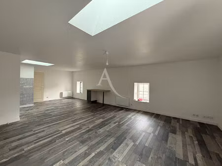 location appartement 3 pièces  76.00m²  nancras