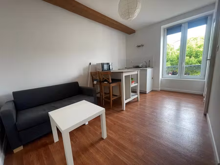 location appartement 1 pièces 23m2 saint-martin-d'hères 38400 - 385 € - surface privée