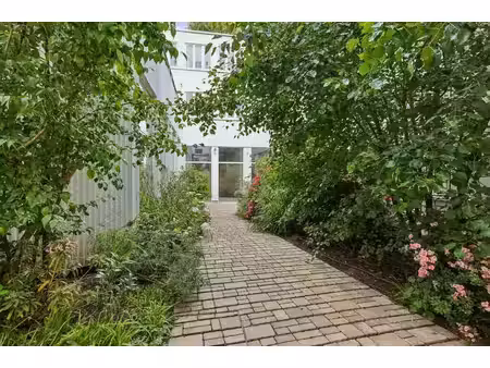 location bureaux 702m²