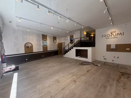 location local commercial 121m2 grenoble 38000 - - surface privée