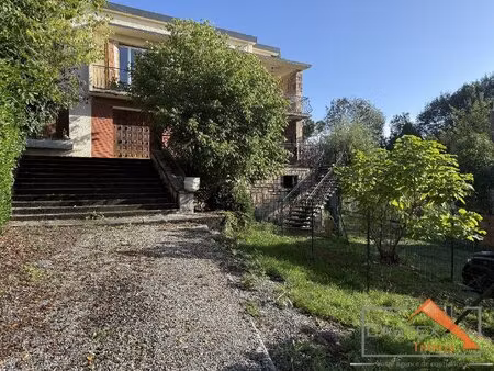 spacieux t4 avec terrasse  jardinet et garage à mane (31260)