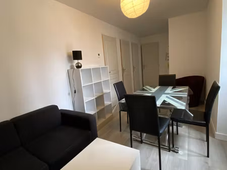 disponible fin juillet 2026 // t2 33.5 m2 meublé centre de c