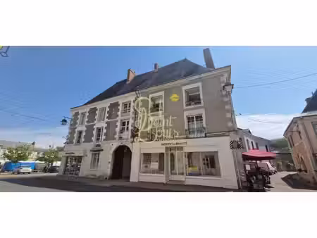 immeuble de rapport 2 appartements 1 local commercial libre