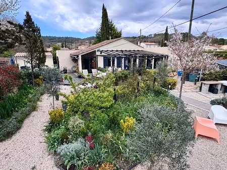 vente maison 4 pièces 118m2 entrecasteaux 83570 - 397000 € - surface privée