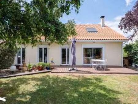 vente maison piscine à couëron (44220) : à vendre piscine / 159m² couëron