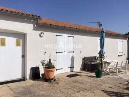 vente maison bord de mer à l'aiguillon-sur-mer (85460) : à vendre bord de mer / 64m² l'aig