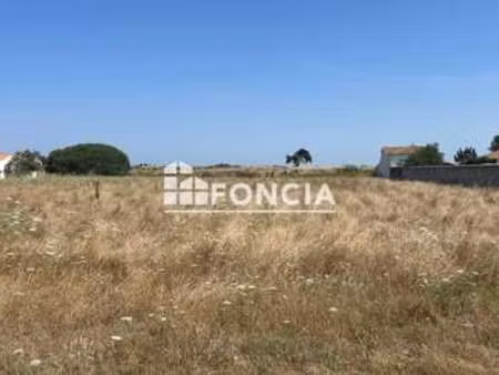 vente terrain à noirmoutier-en-l'île (85330) : à vendre / noirmoutier-en-l'île