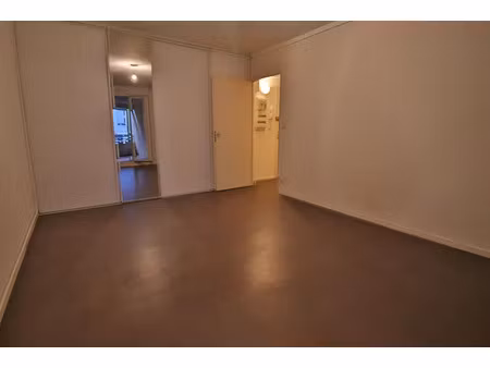location appartement 1 pièces 32m2 châlons-en-champagne 51000 - - surface privée