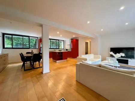 location appartement 3 pièces 115m2 pau 64000 - 1150 € - surface privée