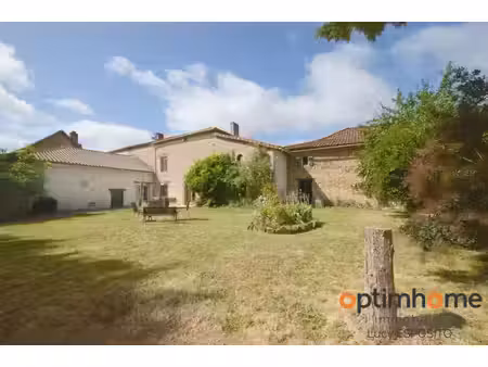 ? spacieuse maison de campagne aux multiples possibilités – saint-christophe  charente ?