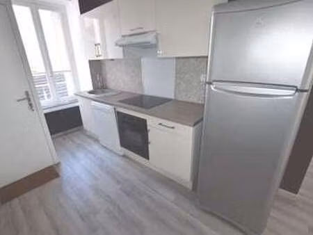 location appartement 3 pièces meublé à carentan (50500) : à louer 3 pièces meublé / 56m² c
