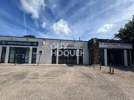 location commerce 96 m² à port-sainte-marie (47130)