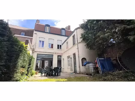 vente maison 11 pièces 220 m² à armentieres (59280)  437 472 €