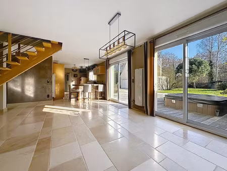 vente maison 8 pièces 194 m² le malesherbois (45330)