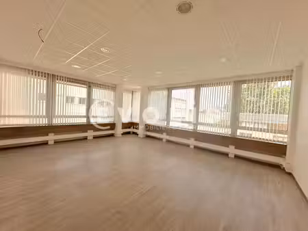 location bureaux bordeaux 33200 120m² à 940m²