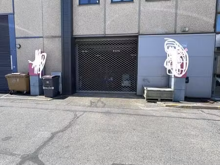 location entrepôt nanterre 92000 1130m²