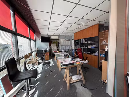 location locaux professionnels 0 pièces 283 m² à bernis (30620)  2 000 €