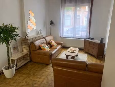 maison entièrement rénovée à louer