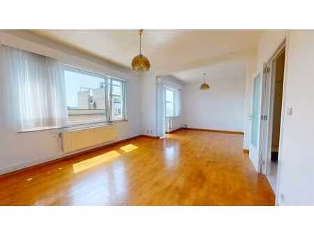 roi vainqueur : bel appartement 2 chambres +/- 88m2