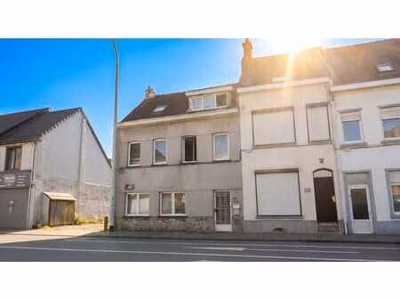 immeuble de rapport – 3 appartements avec jardin privatif