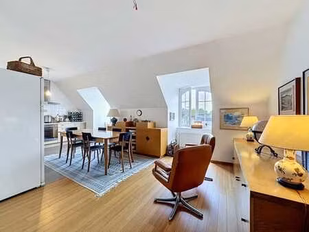 rhode-saint-genèse – lumineux appartement 2 chambres