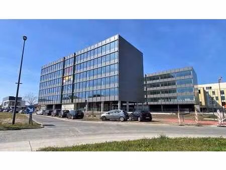 nouveaux bureaux à louer à the loop à gand.