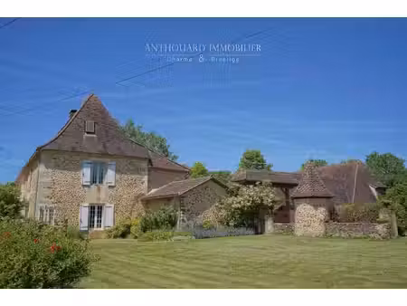 maison de luxe à vendre à vergt