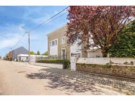 superbe villa à rénover !