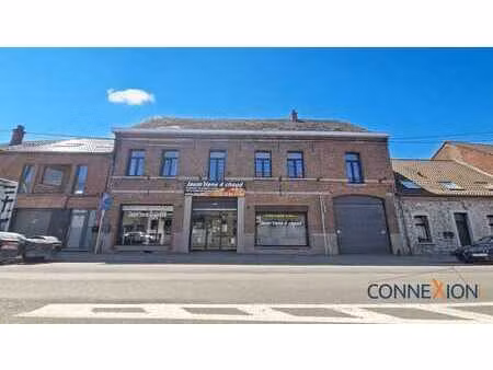 habitation + commerce