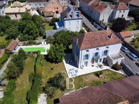 maison de ville à vendre dans le quartier nouveau