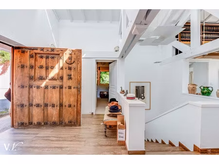 maison de luxe à vendre dans le quartier bourg kechiloa