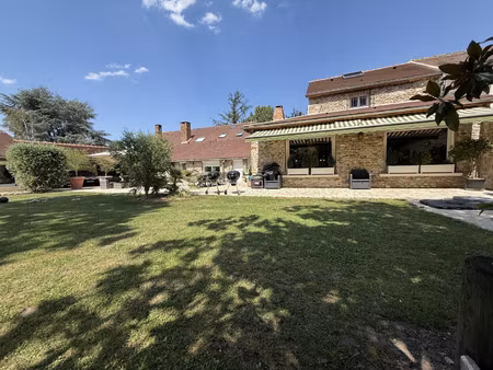 maison de luxe à vendre à réau